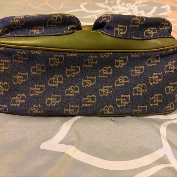Dooney & Bourke Navy and Tan Shoulder Bag - Picture 3 of 4
